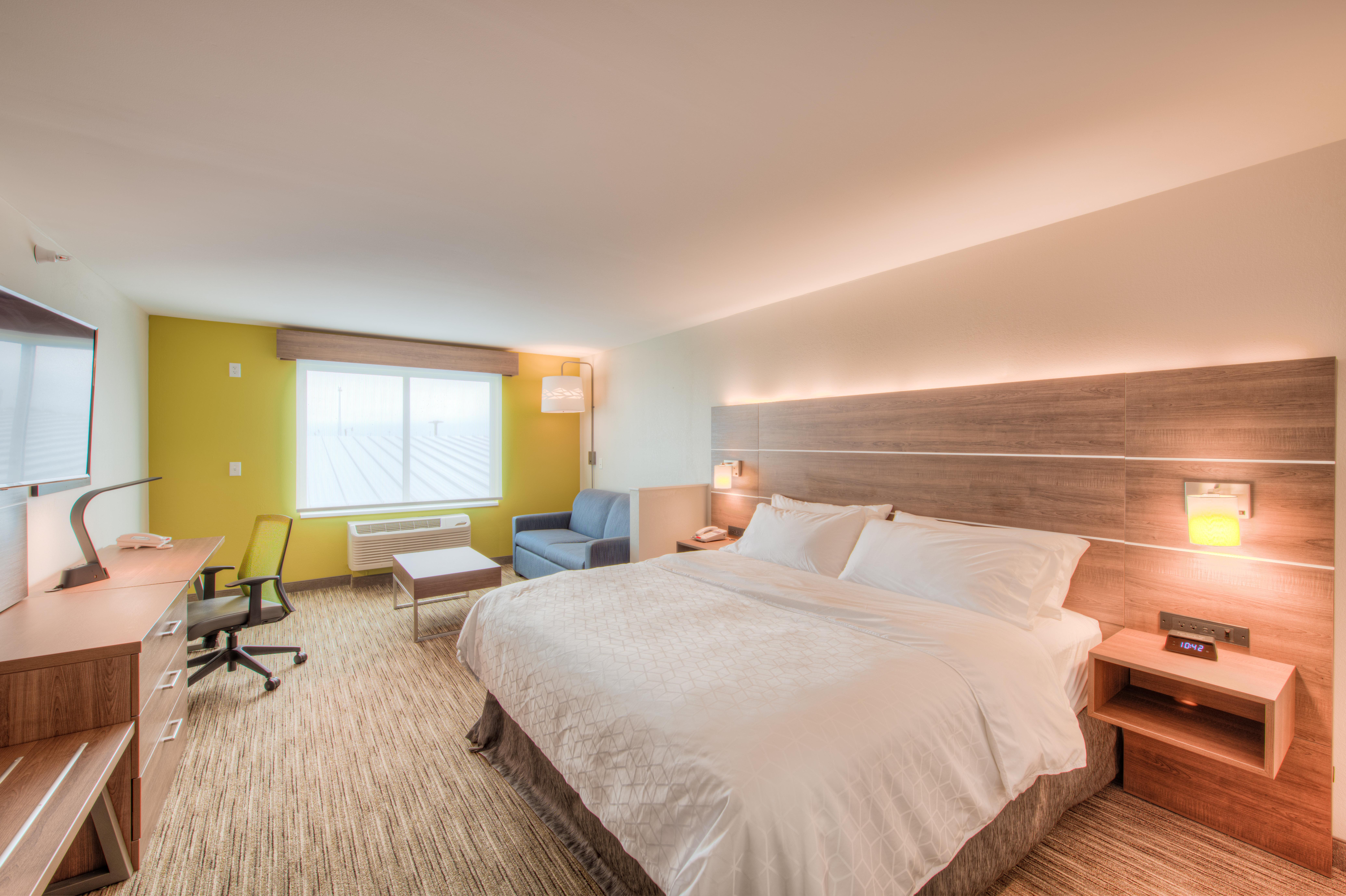 Holiday Inn Express & Suites - Remington By Ihg Exteriör bild